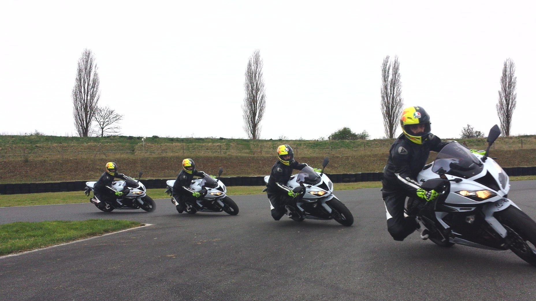 Motorcycle theory Practical test in Leicester London Direct Access CBT